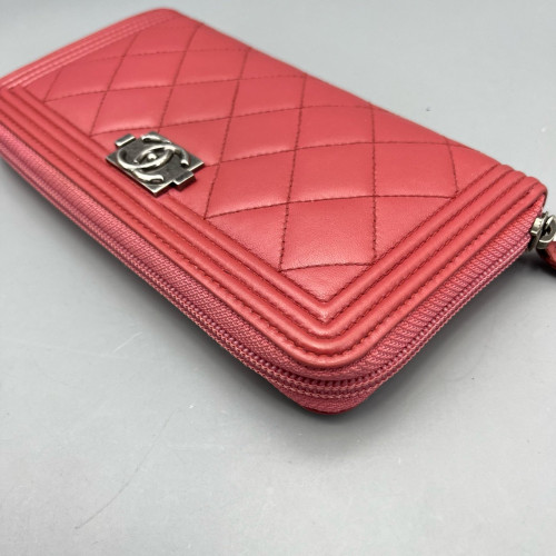 Chanel Quilted Coco Boy Zip Around Wallet Lambskin Red