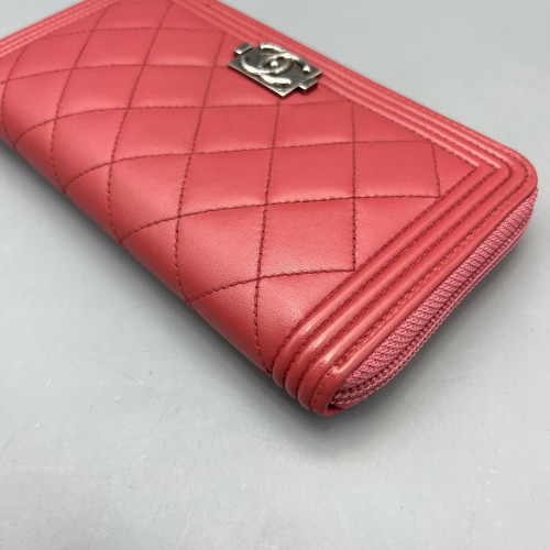 Chanel Quilted Coco Boy Zip Around Wallet Lambskin Red