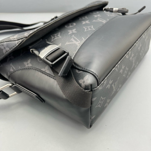 Louis Vuitton Voyager Messenger Monogram Eclipse Black
