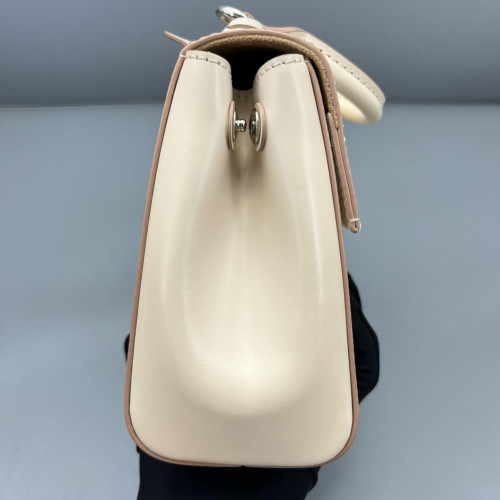 Louis Vuitton Cluny Mini Epi White