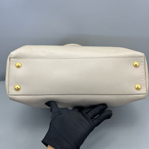 Prada Tote Bag Saffiano Calfskin Light Grey