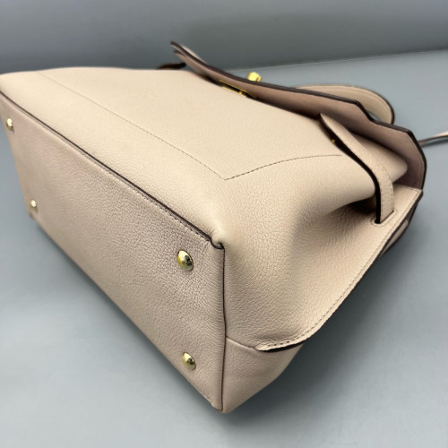 Louis Vuitton Lockme Ever MM Calfskin Natural Tan