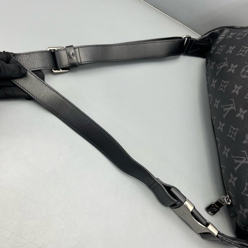 Louis Vuitton Discovery Bumbag PM Monogram Eclipse Black