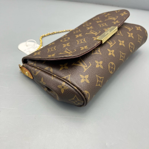 Louis Vuitton Favorite MM Monogram Brown