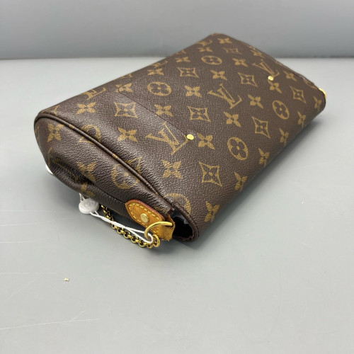 Louis Vuitton Favorite MM Monogram Brown