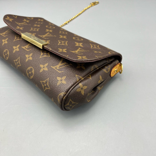 Louis Vuitton Favorite MM Monogram Brown