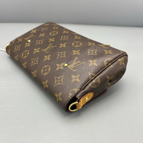 Louis Vuitton Favorite MM Monogram Brown