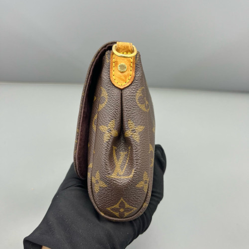 Louis Vuitton Favorite MM Monogram Brown
