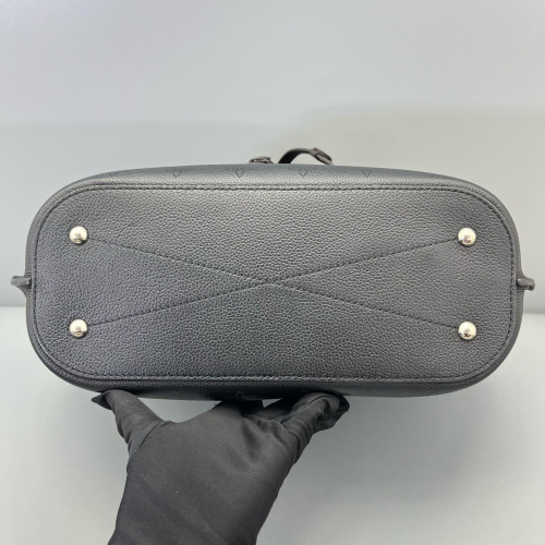 Louis Vuitton Girolata Bucket Bag Mahina Black