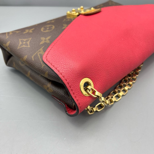 Louis Vuitton Pallas Chain Monogram Brown