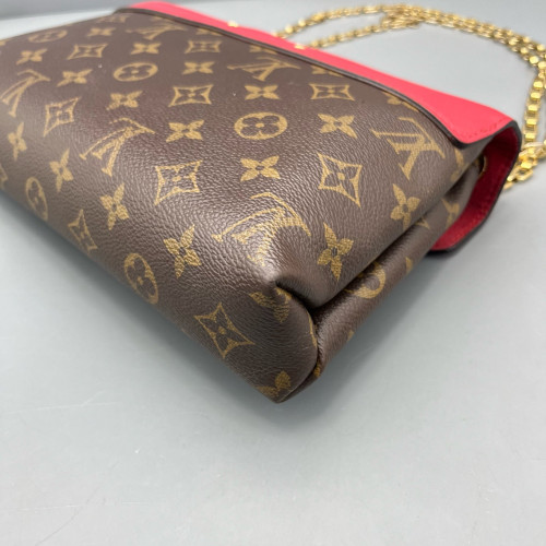Louis Vuitton Pallas Chain Monogram Brown