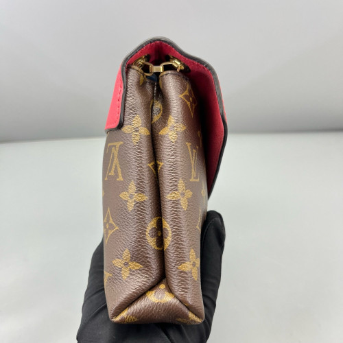 Louis Vuitton Pallas Chain Monogram Brown