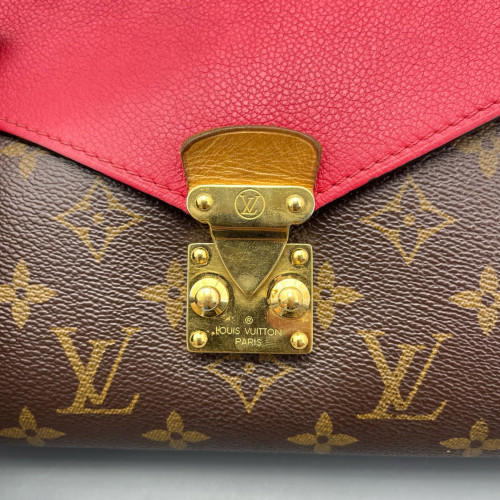 Louis Vuitton Pallas Chain Monogram Brown
