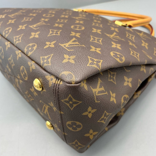 Louis Vuitton Pallas Monogram Brown