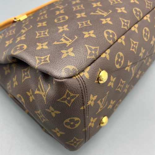 Louis Vuitton Pallas Monogram Brown