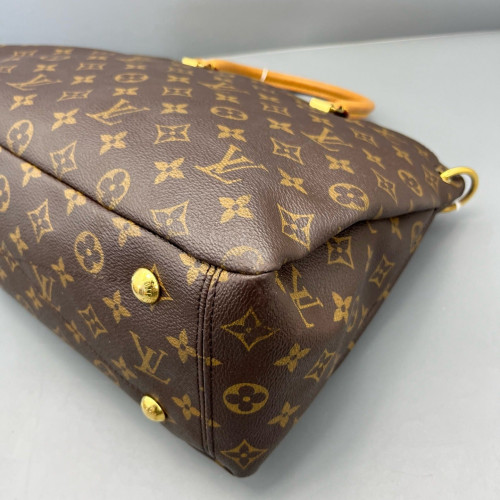 Louis Vuitton Pallas Monogram Brown