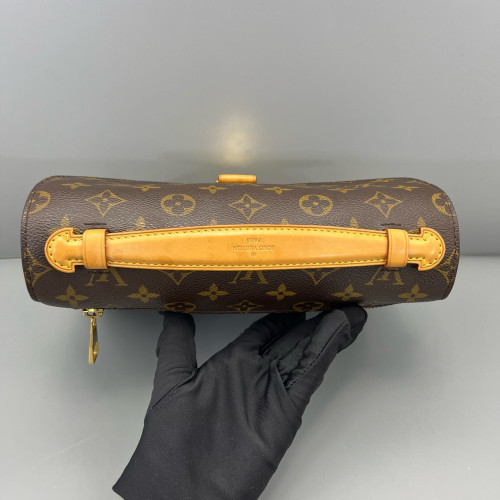 Louis Vuitton Pochette Metis Monogram Brown