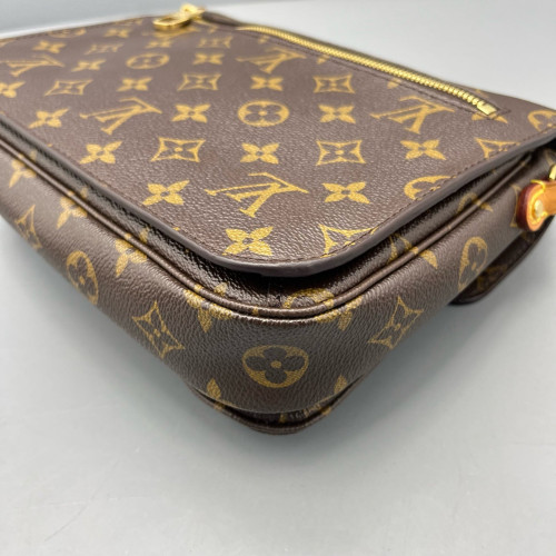 Louis Vuitton Pochette Metis Monogram Brown