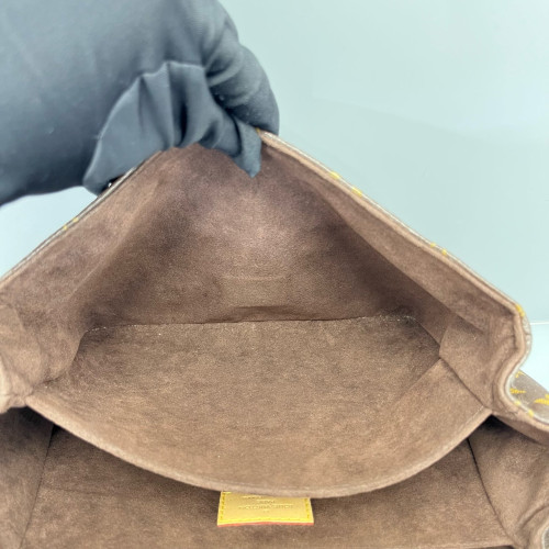 Louis Vuitton Pochette Metis Monogram Brown