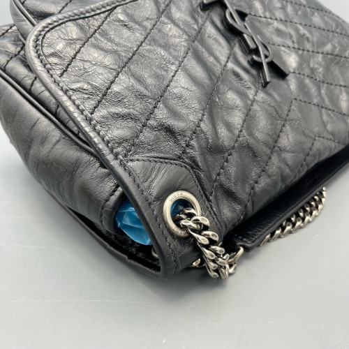 Yves Saint Laurent Medium Niki Messenger Pull Up Leather Black