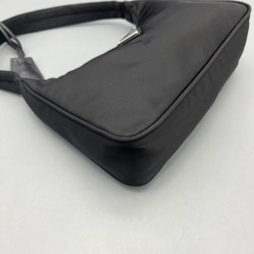 Prada Mini Re-Edition 2000 Shoulder Bag Tessuto Nylon Black