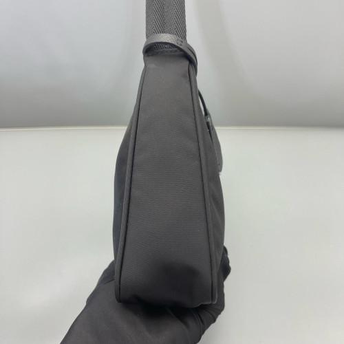 Prada Mini Re-Edition 2000 Shoulder Bag Tessuto Nylon Black