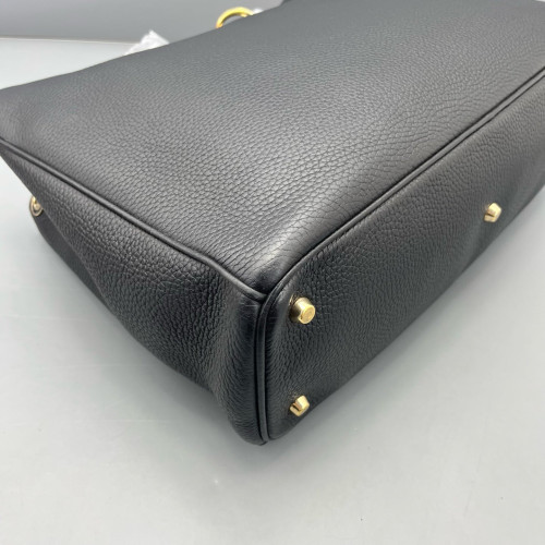 Dior Medium Diorama Grained Calfskin Black
