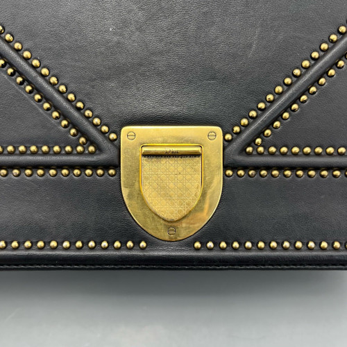 Dior Medium Diorama Grained Calfskin Black