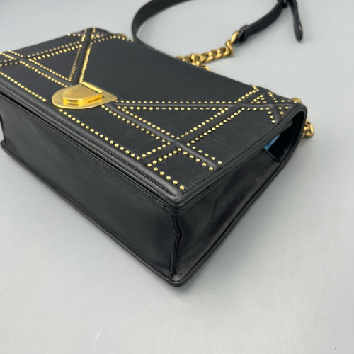 Dior Medium Diorama Grained Calfskin Black