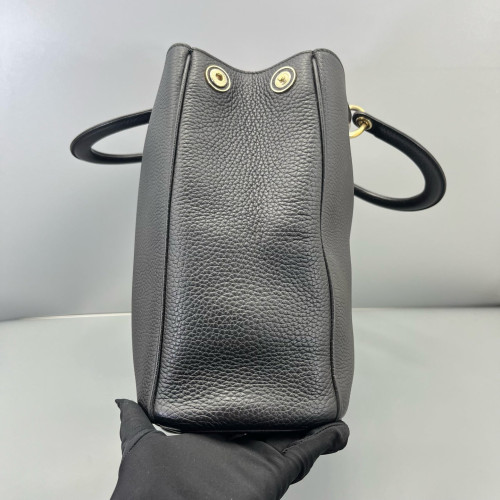 Dior Medium Diorama Grained Calfskin Black