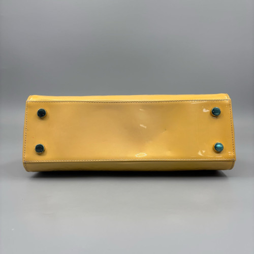 Louis Vuitton Brea MM Vernis Yellow