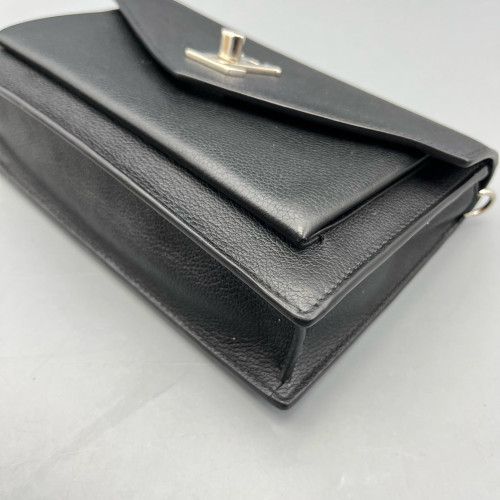 Louis Vuitton Mylockme Chain Pochette Calfskin Black