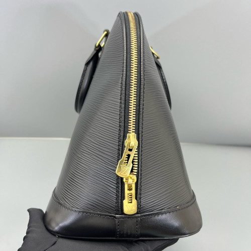 Louis Vuitton Alma PM Epi Black