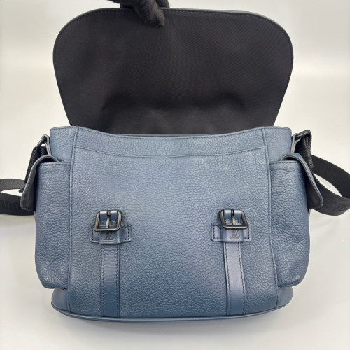 Louis Vuitton Christopher Messenger Calfskin Blue