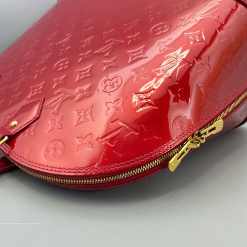 Louis Vuitton Alma GM Vernis Red