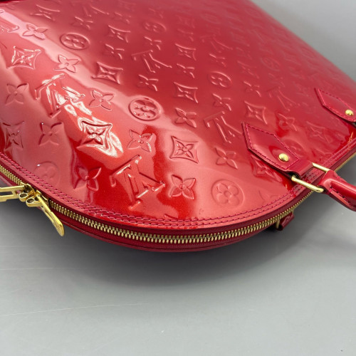 Louis Vuitton Alma GM Vernis Red