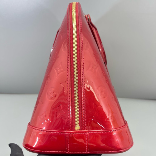 Louis Vuitton Alma GM Vernis Red