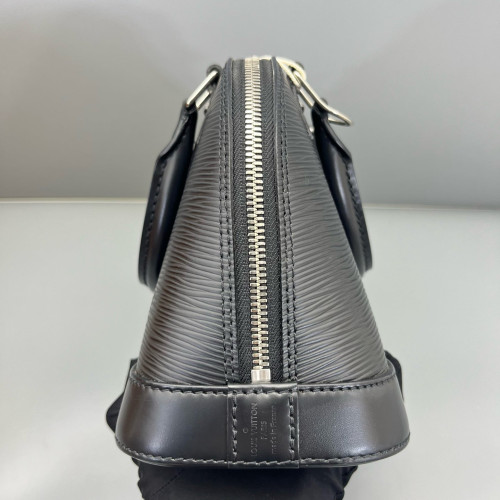 Louis Vuitton Alma BB Epi Black