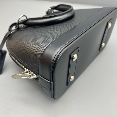 Louis Vuitton Alma BB Epi Black