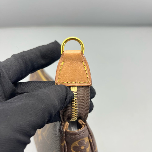 Louis Vuitton Pochette Accessories Monogram Brown