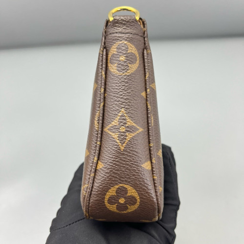 Louis Vuitton Pochette Accessories Monogram Brown