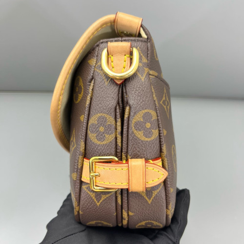 Louis Vuitton Saumur BB Monogram Brown
