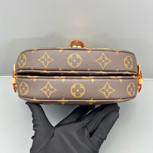 Louis Vuitton Saumur BB Monogram Brown