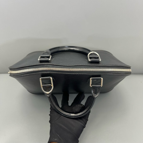 Louis Vuitton Alma PM Epi Black