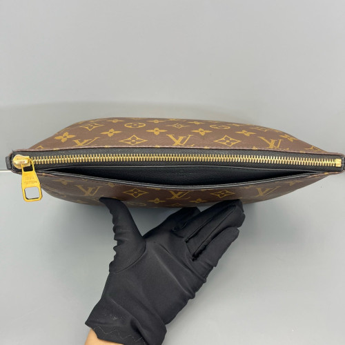 Louis Vuitton Clutch Monogram Brown Louis Vuitton Clutch Monogram Brown