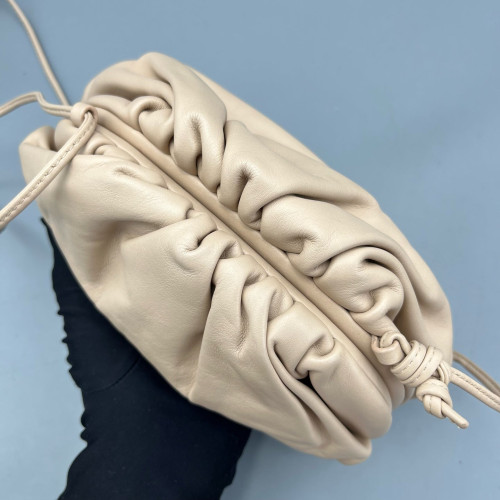Bottega Veneta The Mini Pouch Nappa Natural Tan