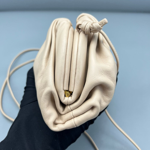 Bottega Veneta The Mini Pouch Nappa Natural Tan