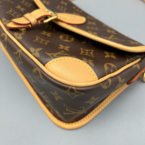 Louis Vuitton Diane Monogram Brown