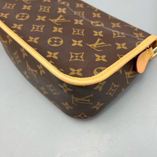 Louis Vuitton Diane Monogram Brown