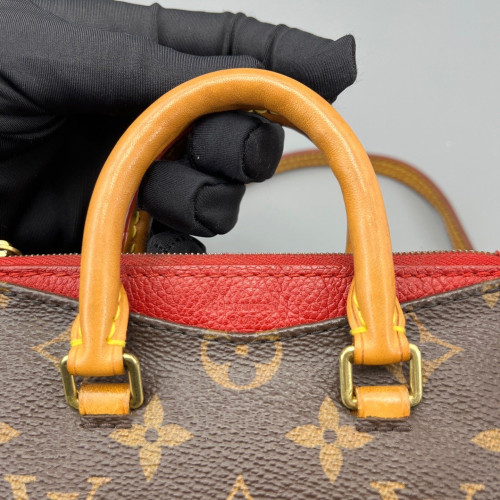 Louis Vuitton Pallas BB Monogram Brown